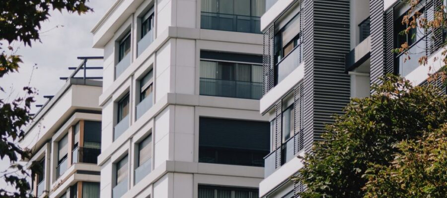 a view of tall apartment buildings